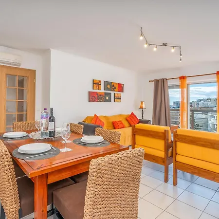 Cool Motion Rocha T1 Апартаменты *