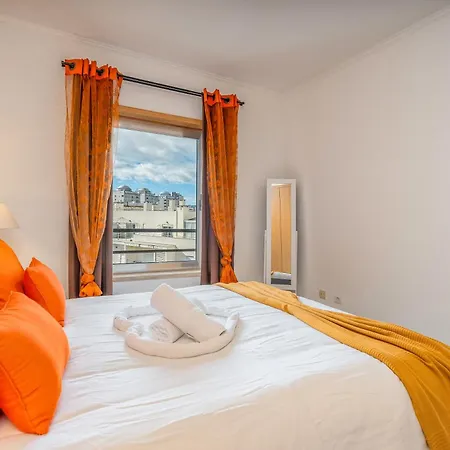 Apartment Cool Motion Rocha T1 *