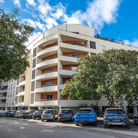 Cool Motion Rocha T1 아파트 *